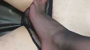 Working out and than BDSM session with My Mistress GospodaricaEmma with whipping, trampling, foot smothering and spanking with spicy nettles