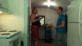guy decides to dress as woman for the first time