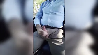 Guy Jerked Off on Public Bus with Close-Up Cumshot