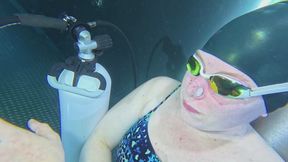 Freedivers 589 Swimmer with SCUBA Gear