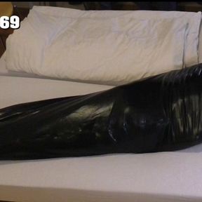 I love crossdress in Bodybag 65