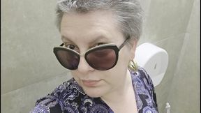 The Sophisticated Secret of Stall Number Four: How Nicoletta, the World’s Sexiest Grandma in Her Blue Floral Dress, Left an Unforgettable Echo in the Luxury Mall Restroom 480HD