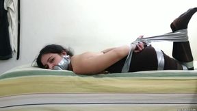 Babysitting Neighbor Girl Explores Kinky Bondage Fetish!