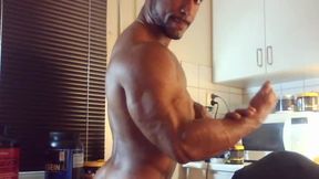 Yet Another Flexing Muscle Guy - Solo