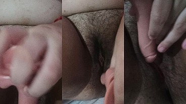 ADORO SENTIR O DILDO NA MINHA BUCETA VIRGEM E MOLHADINHA