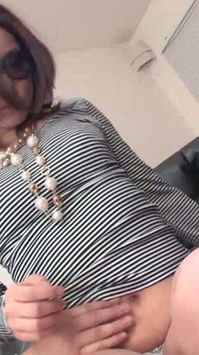 Notgeile asiatien schwimmt nach hartem fick in eigenem saft   Clip 1
