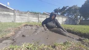 Muddy Blue Jeans Masturbation