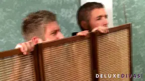 Mckenzie Lee - Big Boob Model Gets Sexed Up in Live Chat