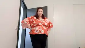 Mature mom catches stepson jerking off and joins in