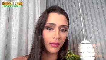 Helena Luizas Sultry Solo Debut: Brazilian TGirl Temptation