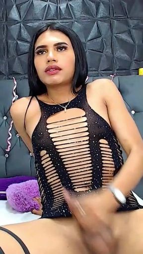 Seducing Your Desires with an Explosive and Pleasant Moment