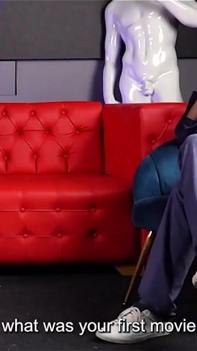 Jessica Sodi Squirts on Shy Big Dick Fan in Juan Bustos Show Ft. Khloe & Melanie
