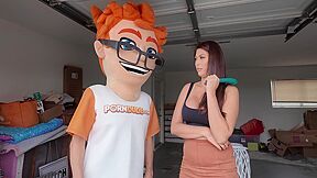 Junk In The Trunk: Trading Lola Pearls Fake Dong For My Cum-loaded Dick!