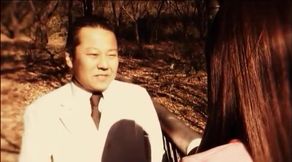 Compact Toying with Ripe Asian Babe