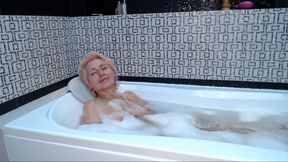 I taking bath