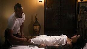 Horny Masseuse Satisfy Her New Customer Tbabe Eva Maxim