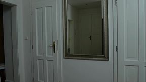 Open the door, I NEED TO PEE