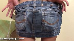 Blonde cutie gets wet and wild in solo video