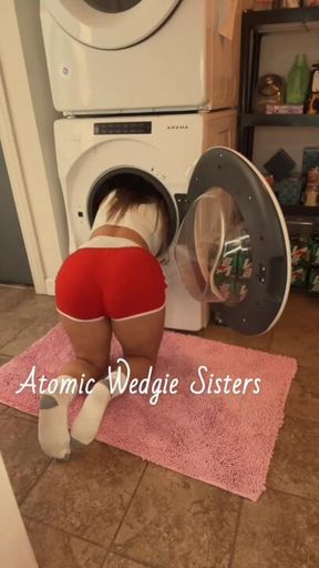 Gracie shows no mercy when Jamie is stuck in the washing machine