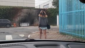 garconete sem dinheiro pra pagar a corrida de taxi , mas recebi de outra forma de pagamento