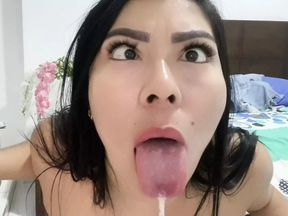 SAKURAYENN, IS A WIFE WHO MASTURBATES AFTER HER HUSBAND MAKES HER VERY, HE PUTS HIS FINGERS IN HER TIGHT