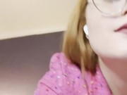 STEPSISTER te liga sem calcinha pra marcar um date e faz SEXO VIRTUAL - JOI ROLEPLAY
