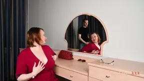 Busty Russian MILF Anna Maria prepares for bed