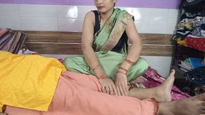 Daughter-in-law&#039;s father-in-law left with excuses, in Hindi voice. Bahu Ki Chudai.Desi Indian Bahu Ki Chudai.