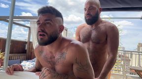 cara peludao fudendo gostoso rabo de passivo tatuado