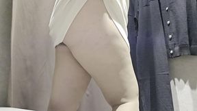 fitting room secrets: nicoletta’s curvy try-on in sheer black pantyhose