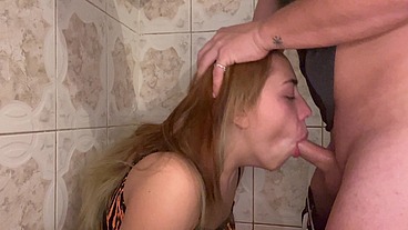 Delicious facefuck sloppy in the kitchen by amateur hot couple