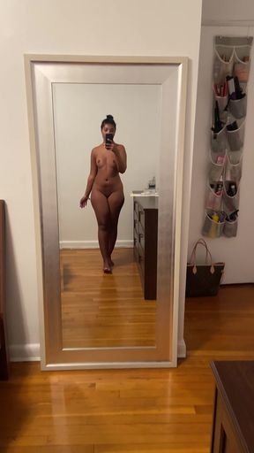Ebony amateur shows off her stuff