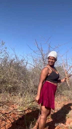 Ebony Ourdoor Hardcore