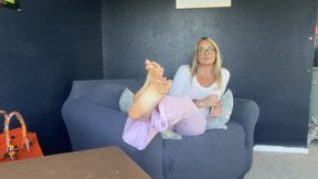 Foot Bitch