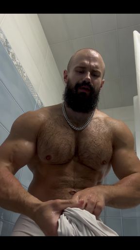 Compressions Get Too Tight and Wet Squeezed Around of Huge Muscles