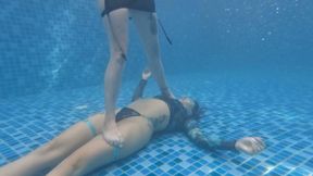 Underwater striptease + breath holding