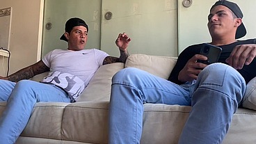 orgia con vecinos morbosos