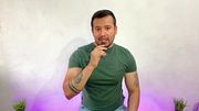 Mi amigo musculoso hetero con novia me pide que le chupe su vergota en un campamento y me termino tragando su semen! realto sexual