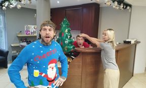 CHLOE TEMPLE CHRISTMAS VR PART ONE – PAWG CHEATING on PARTNER w BIG DICK BEST FRIEND