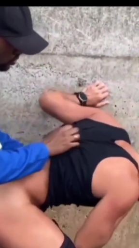 Cruising behind the wall   Clip 2