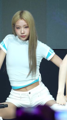 Sexy Asian dancer shows off her skinny legs and thighs