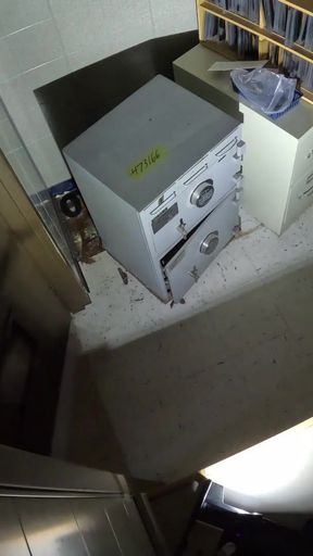 Emotional moment from &quot;help stepbro im stuck in the safe&quot;