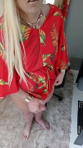 Hi Loves! I Made a Video Today with a Very Sexy Look That Hides Almost Everything... Except for the Delicious Cumshot at the End.
