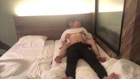 【素人】富士急ハイランドにデートした後にホテルで彼女とねっとりsexする22歳大◯生カップル。