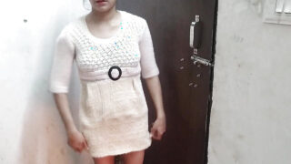 الجنس العنيف &#8211; جلسة جنس شرجي عنيفة للثديين الصغيرين والحلمات الكبيرة عاهرة هندية