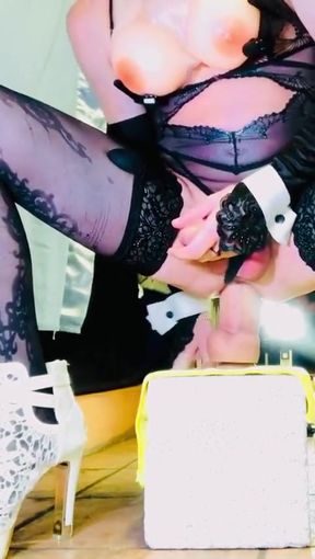 Cute Femboy Rinding Fat Dildo