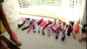 Alexis Love Unveils Her Petite Ebony Charms, TikTok-Worthy Toy Show in HD