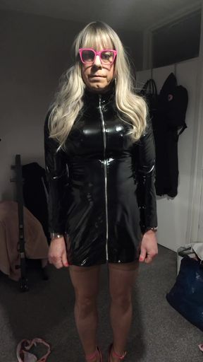 Crossdresser in PVC