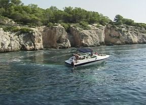 Pretty German babes getting fucked on the yacht