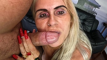 Tiffany Montavani Em Anal intenso no Pov essa Milf fode muito